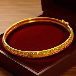 GORGEOUS Vintage 22K 916 Yellow Gold Fancy 5mm Wide Bangle 6.5” Bracelet!